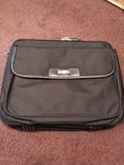 TARGUS TRADITIONAL NOTEPAC LAPTOP CASE 15.6