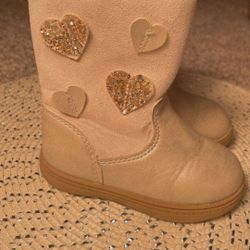 Size 5 (model “Carter’s”)