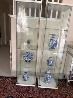 2 glass shelves good condition