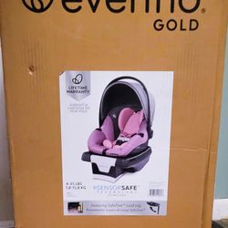 Evenflo Gold - Securemax infant car seat with SensorSafe