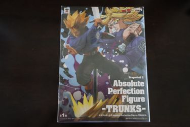 TRUNKS DRAGONBALL Z Figure! B