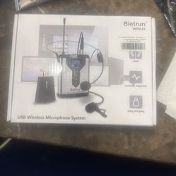 USB Wireless Microphone System - New