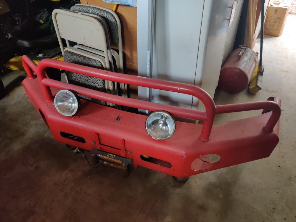 Buckstop bumper with winch for '98.5 to '02 Ram 2500 and 3500.