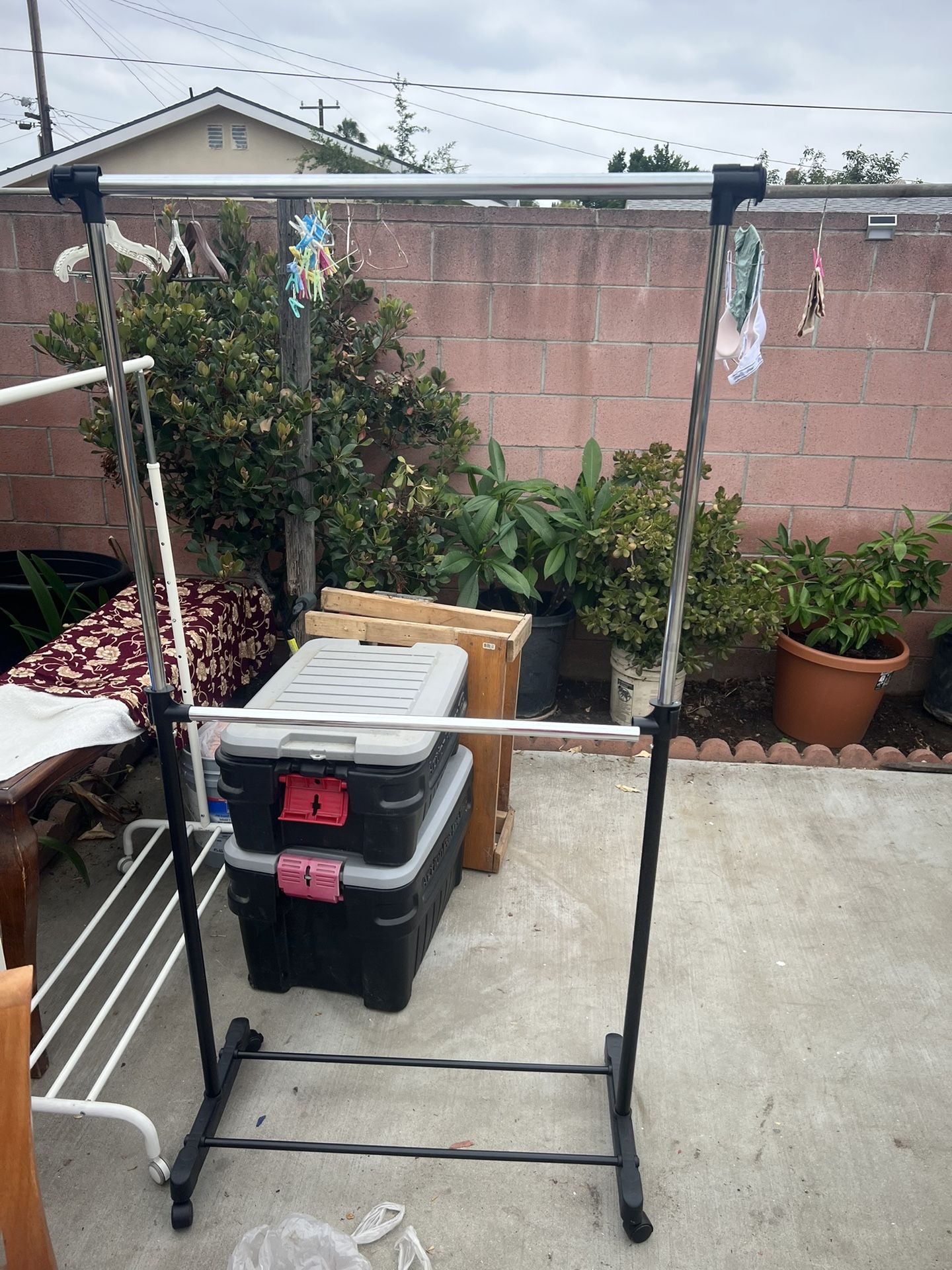 Clothes Rack 