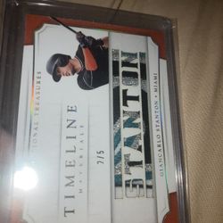 2017 Panini National Treasures Giancarlo Stanton #5 Game Used Jersey Baseball Card