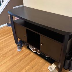 Entry Way Table With Cabinets