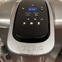 Keurig Coffee Machine With A Stand Up Pod