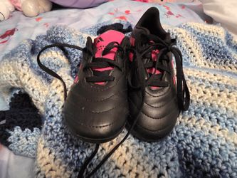 Girls Toddler Soccer Shoes
