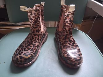 Leopard Print Rain Boots used