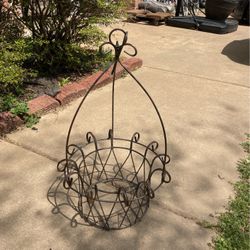 Vintage Metal Hanging Baskets