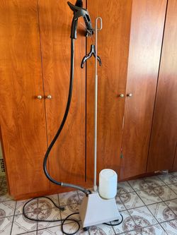Jiffy Garment Steamer