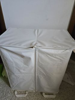Laundry hamper
