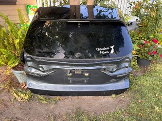 2020-2024 TOYOTA VENZA TAILGATE