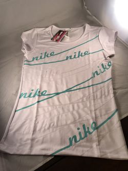 NIKE PRO TRAINING TOP