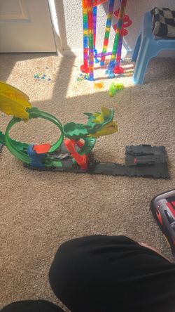 Hot wheel dragon track