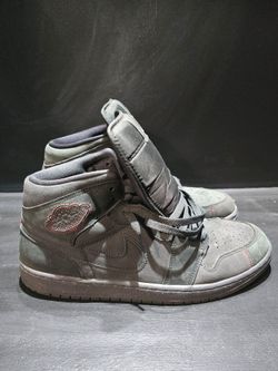 Air Jordan 1 Mid SE Craft Dark Smoke Red Size 11.5