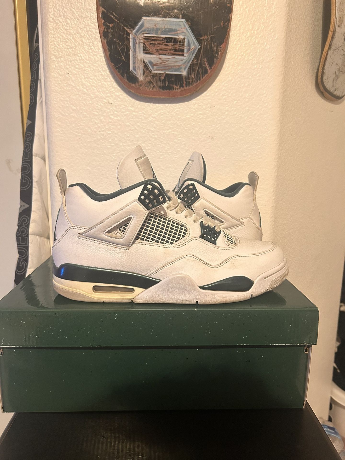 Jordan 4