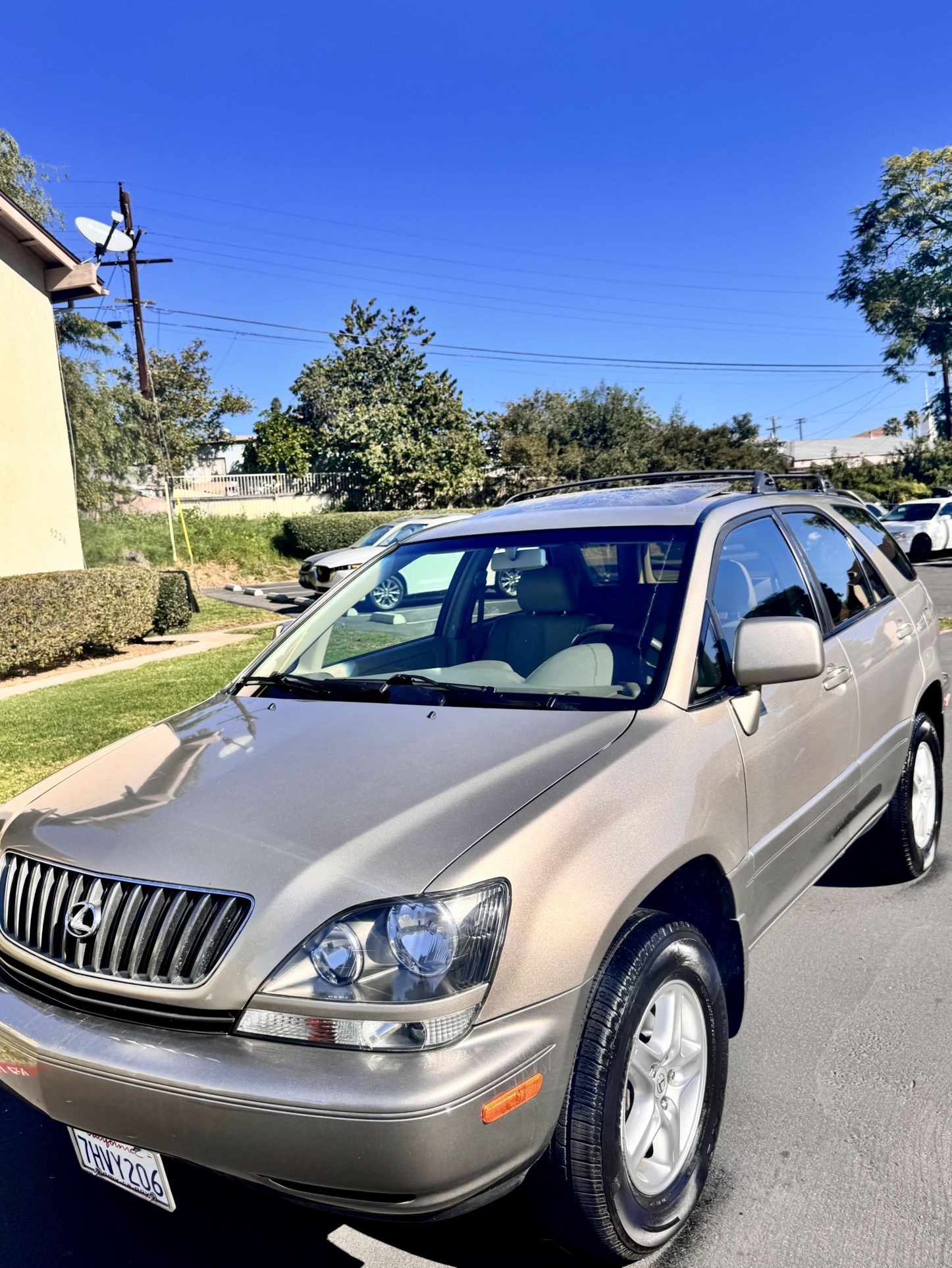 2000 Lexus Rx 300 for Sale in San Diego, CA - OfferUp
