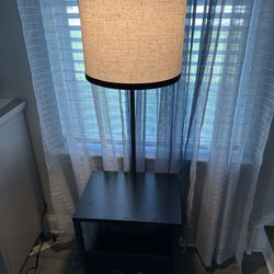 Side Table Lamp With USB ports