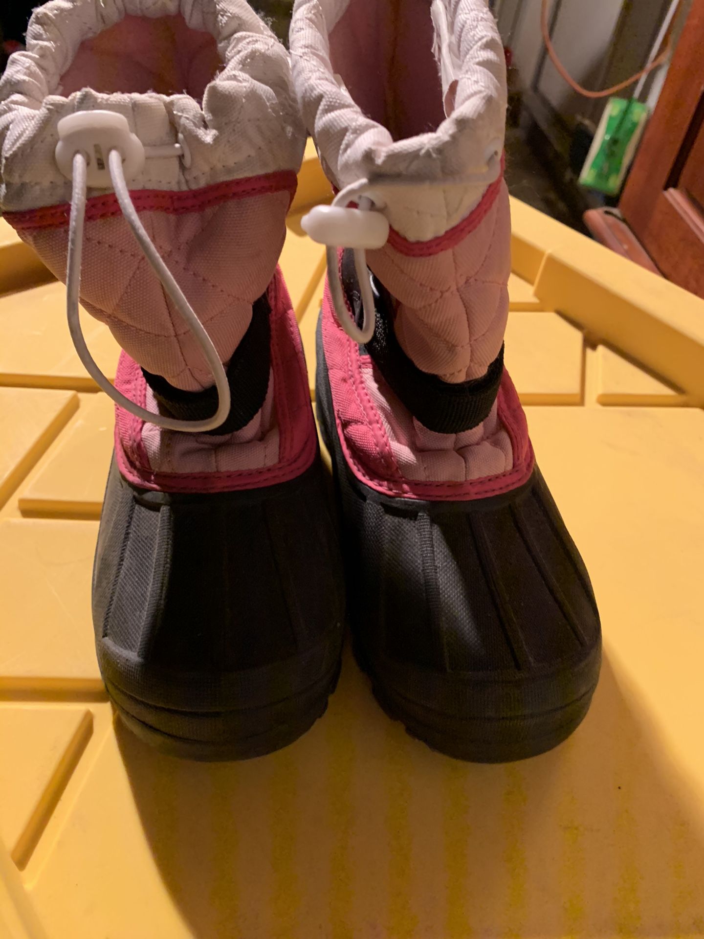 POLARIS GIRLS SNOW BOOTS SIZE 2