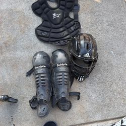 Youth Catcher Gear T Ball Size