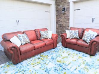 Leather Couch and Loveseat set