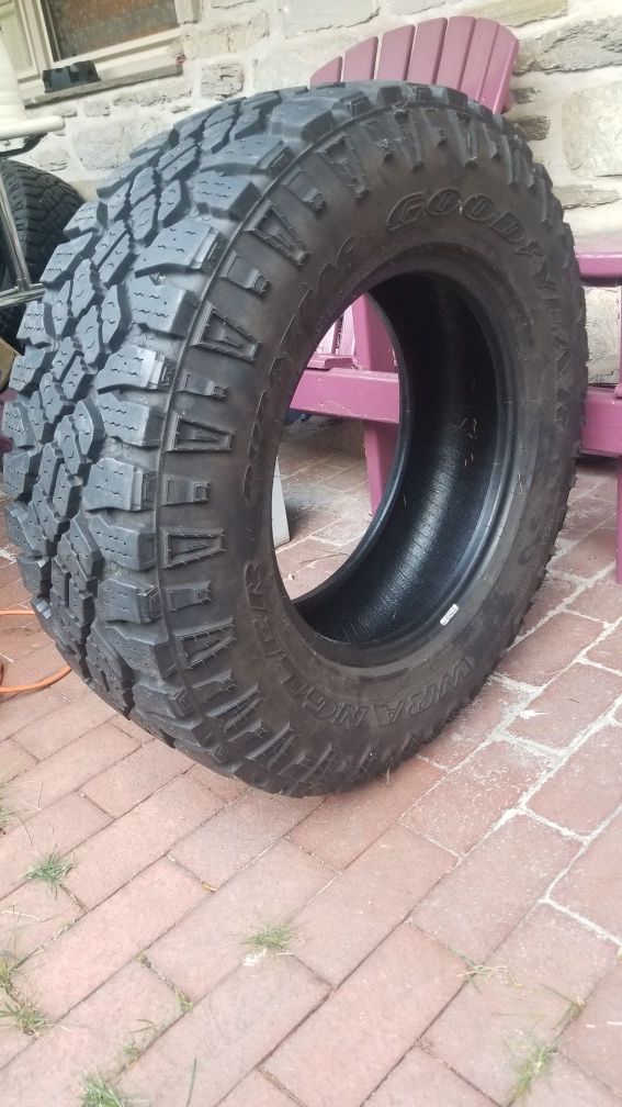 Goodyear Wrangler light truck tire