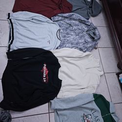 ‼️SELLING 7 JACKETS SWEATER CREW NECKS AND QUARTER ZIPS ‼️