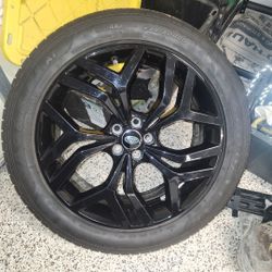 Range Rover 2018 - 2025 Evoque  Wheels N Tires