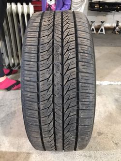 One - 215/45/17 General Altimax RT43 Tire