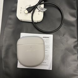 Bose QuietComfort Ultra Wireless Bluetooth Earbuds - White Smoke