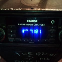 ION BATTERY CHARGER/ SPEAKER 