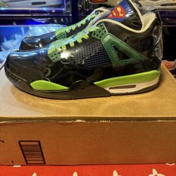 Jordan 4 Retro Doernbecher