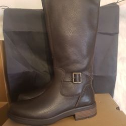Ugg  W Harrison  Tall  Boots WOMEN blk 7.8.9. And brown. 