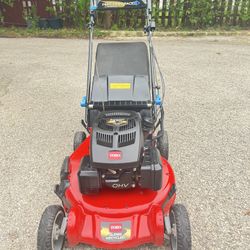 TORO SR LAWNMOWER EXCELLENT CONDITION START AT FIRST PULL WITH ALUMINUM CAST DECK SELF PROPELLED