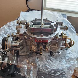 edelbrock 750 carburetor almost new.