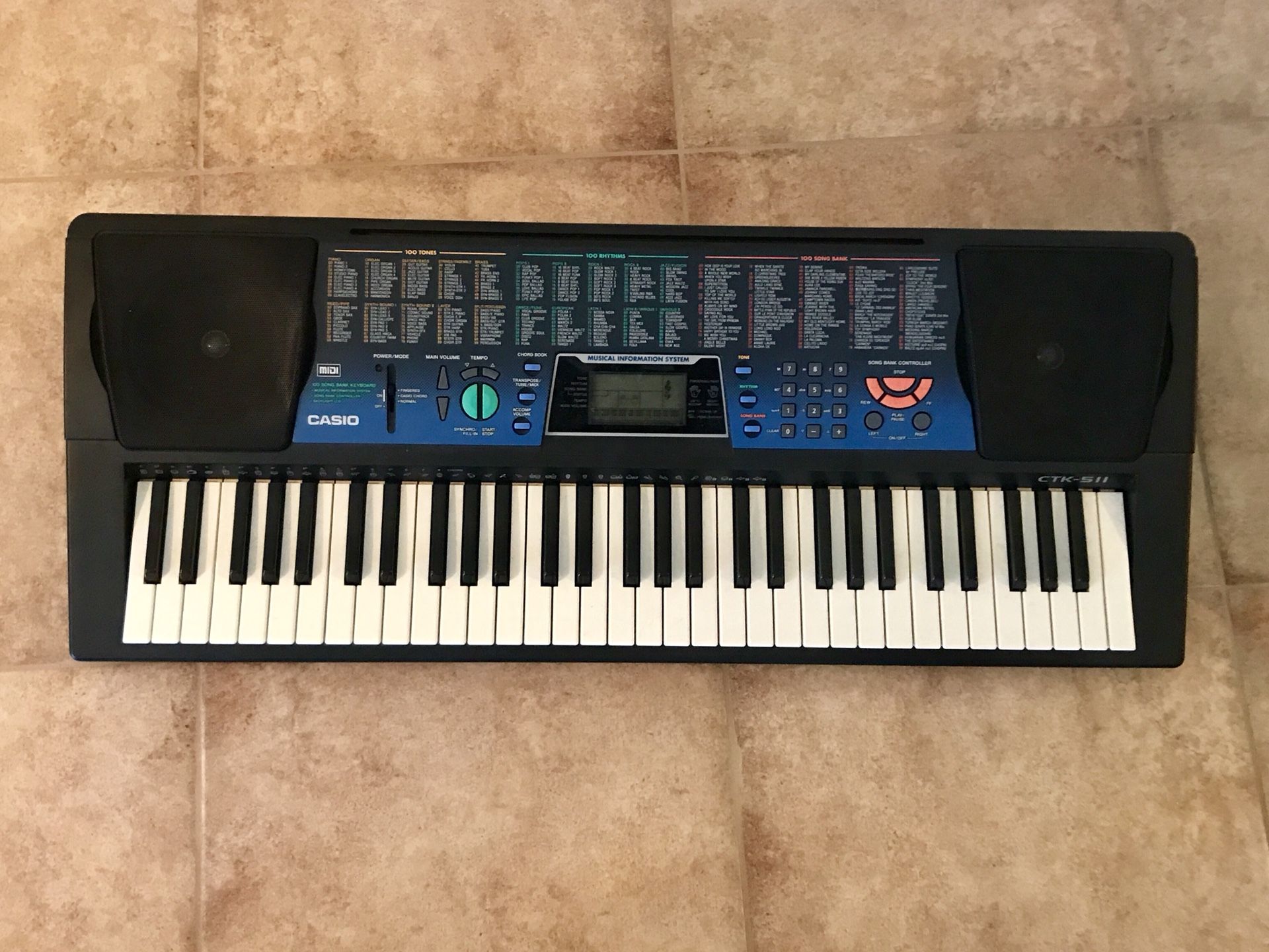Casio CTK 511 Keyboard With Midi Plug in for Sale in Fort