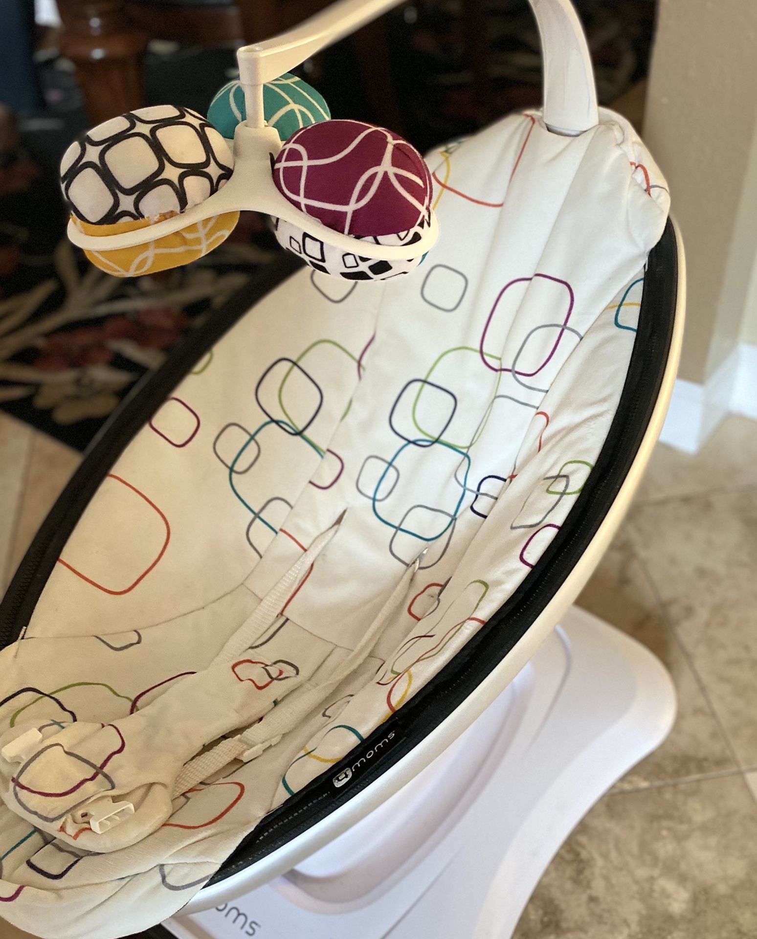 MamaRoo 4moms