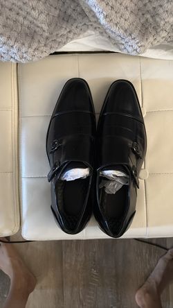 Dress shoes