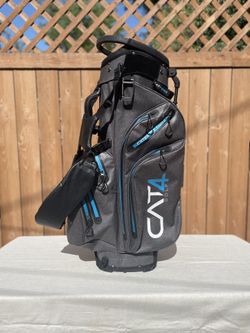 Men’s Golf Club Bag For Adult Size Clubs  Set (Like New Condition)