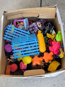 BOX OF MISC TOYS. ( FREE )