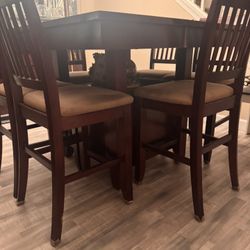 Dinning Table - Used 