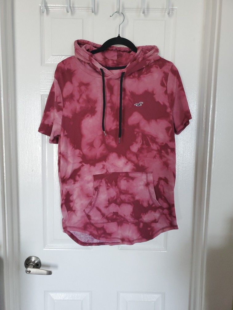 🌺 Hollister Hooded Tee – XS (Must-Have Collection)