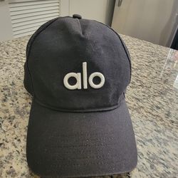 Alo Yoga District Trucker Hat Black