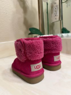 BOOTS UGG