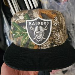 Raiders 7 5/8 New Era hat