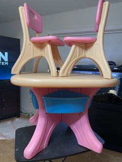 Gymax - Plastic Children Kids Table & Chair Set