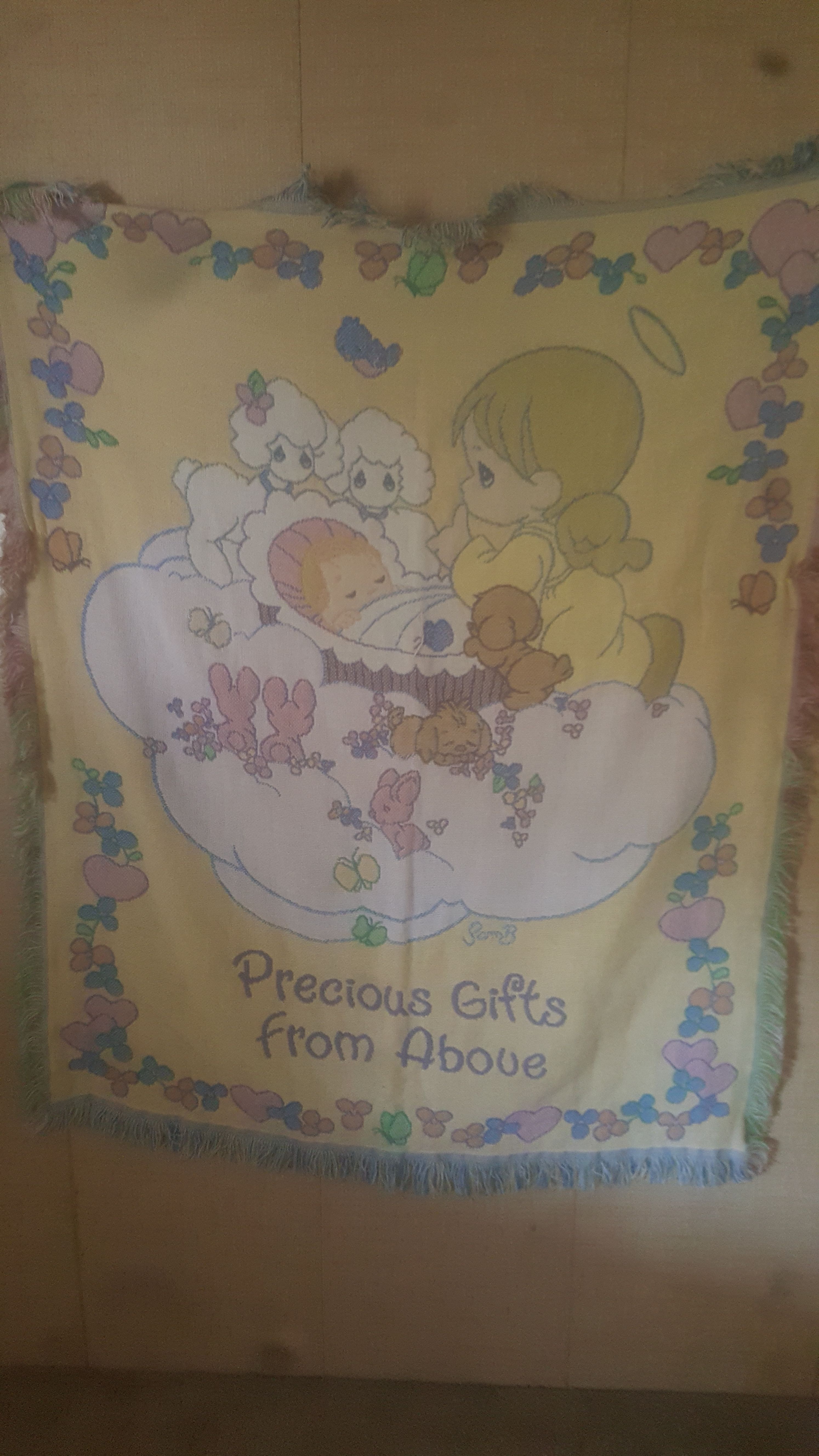 Precious Moments throw, excellent shape and color