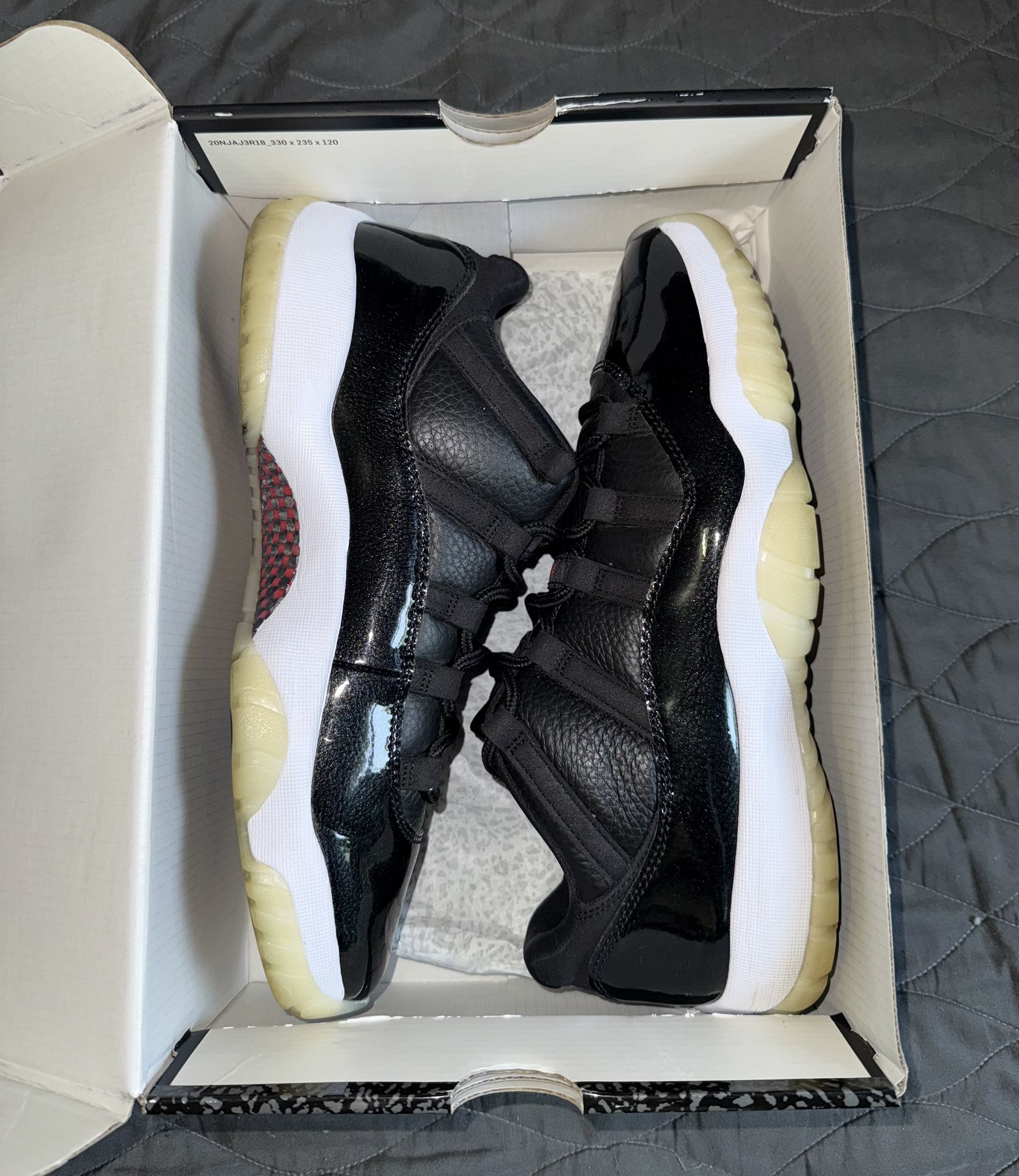 Jordan Retro 11 “ Low 72-10 “