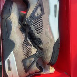 Air Jordan 4 Retro Taupe Haze